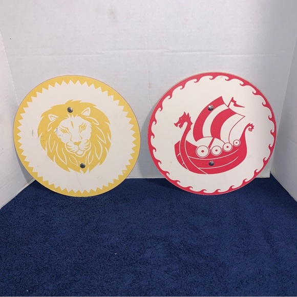 VAH Mini Set Leopold & Viking 9.5” Toy Shield SPIELZEUG MANUFAKTUR Made Germany - Picture 1 of 9